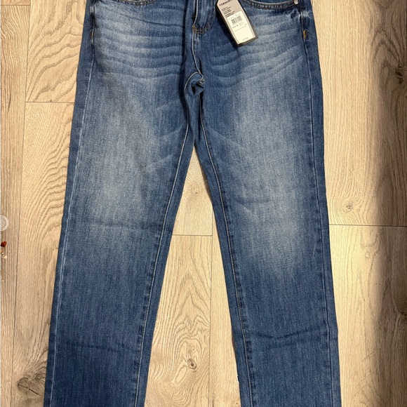 Guess Vermont Light Blue Denim Jeans - Picture 2 of 5